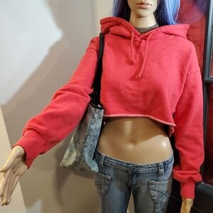Tna Cozy Cropped Hoodie